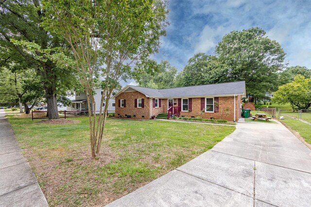 6421 Hidden Forest Dr, Charlotte, NC 28213 - photo 3