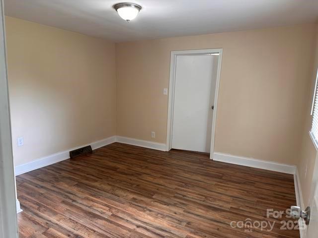 1849 Hilltop Cir, Gastonia, NC 28054 - photo 4