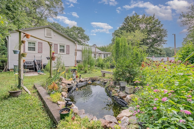 705 Townsend Ave, Gastonia, NC 28052 - view of yard featuring a small pond