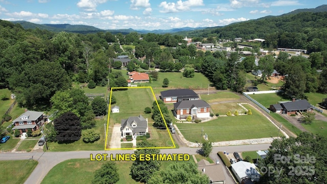 118 Robertson St, Burnsville, NC 28714 - photo 2