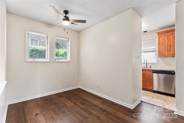 1101 E Morehead St Unit 25, Charlotte, NC 28204 - photo 4