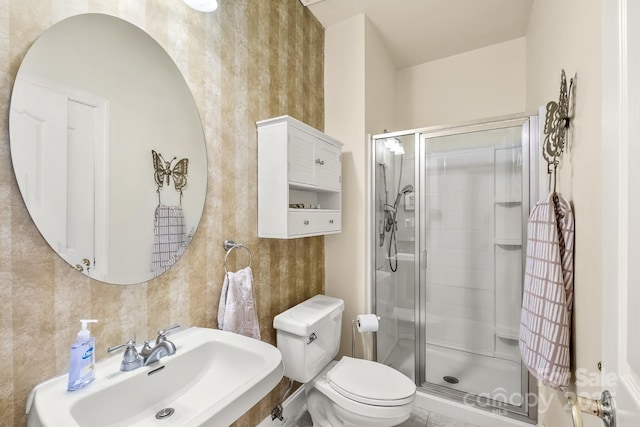 6123 Abergele Ln, Matthews, NC 28104 - full bathroom featuring a sink and a stall shower