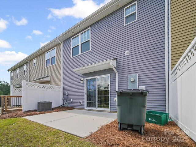 15239 Wrights Crossing Dr, Charlotte, NC 28278 - rear view of property featuring a patio