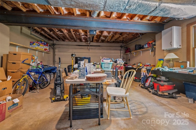 467 Winners Cir, Tryon, NC 28782 - view of garage