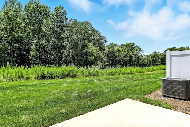 1525 39th Avenue Loop NE Unit 4, Hickory, NC 28601 - view of green lawn featuring a patio
