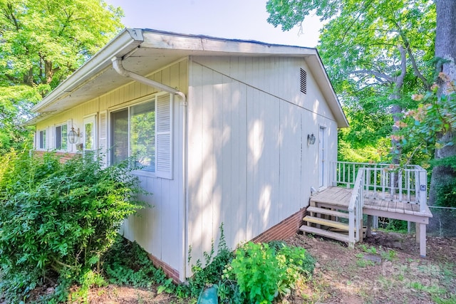 2519 Abelwood Rd, Charlotte, NC 28216 - view of side of property featuring a deck
