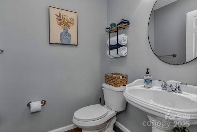59 Old Lakey Gap Rd, Black Mountain, NC 28711 - half bath featuring toilet and baseboards