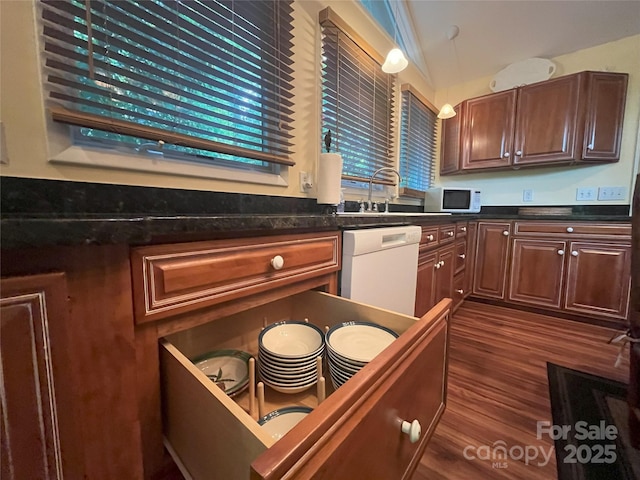 126 Sleeping Bear Ln, Lake Lure, NC 28746 - photo 16