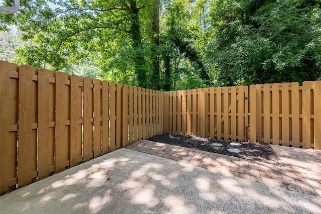 6013 Heath Valley Rd, Charlotte, NC 28210 - view of patio