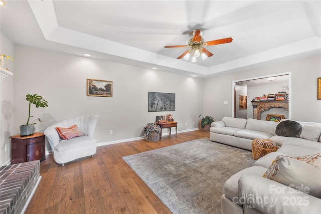 1010 Rainbow Cir, Catawba, SC 29704 - living area with a raised ceiling, a ceiling fan, wood finished floors, and recessed lighting