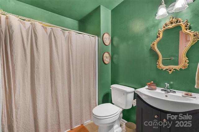 1010 Rainbow Cir, Catawba, SC 29704 - full bathroom with vanity and curtained shower