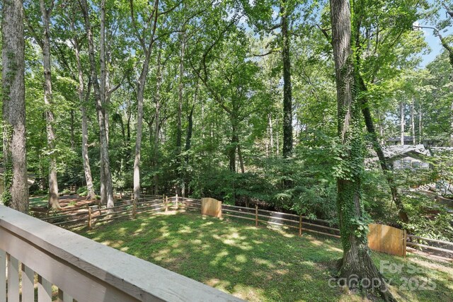8 Hickory Ridge Ct, Clover, SC 29710 - view of yard