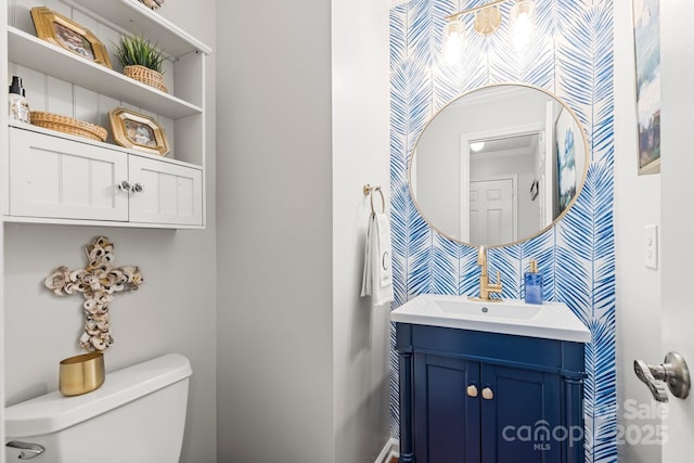 2838 Candleberry Ct, Charlotte, NC 28210 - half bathroom featuring wallpapered walls and vanity