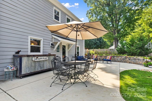 2838 Candleberry Ct, Charlotte, NC 28210 - view of patio / terrace featuring outdoor dining area
