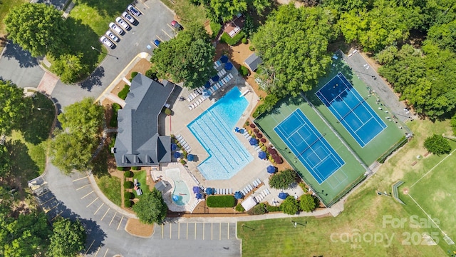 2838 Candleberry Ct, Charlotte, NC 28210 - drone / aerial view of a pool