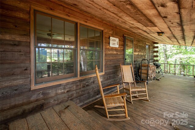 585 Bonfire Dr Unit 10, Franklin, NC 28734 - photo 19