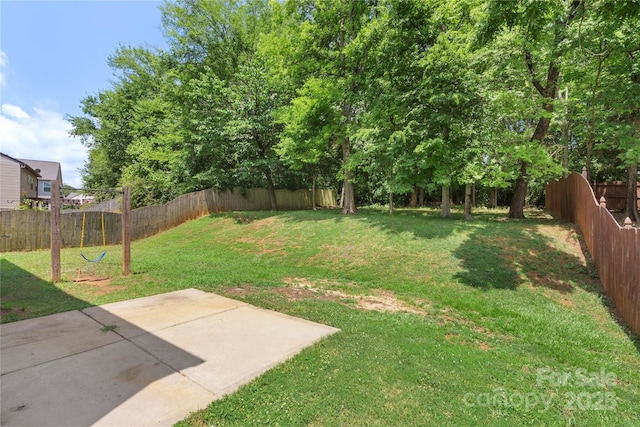 10806 Cove Point Dr, Charlotte, NC 28278 - fenced backyard featuring a patio area