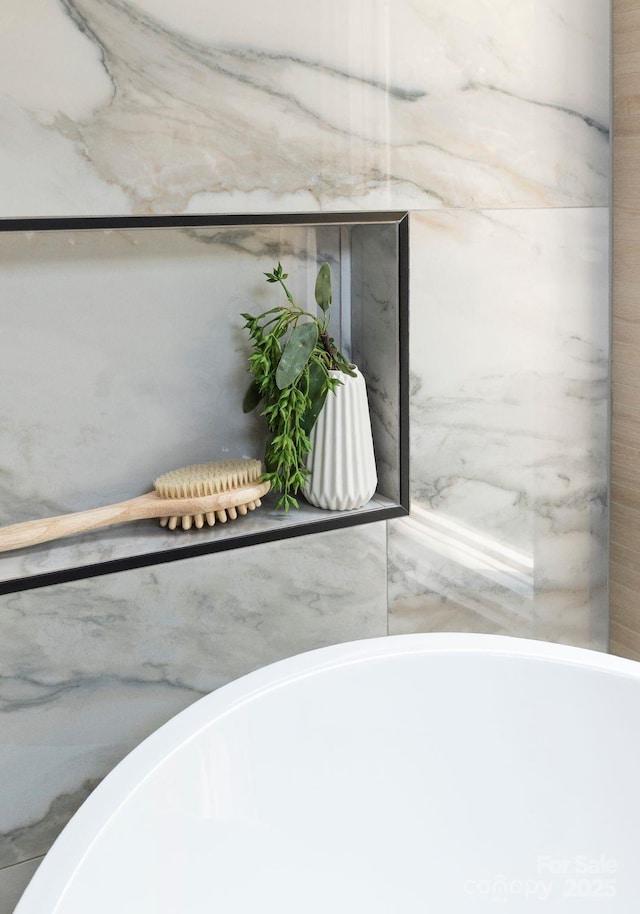 1727 Seifert Cir, Charlotte, NC 28205 - bathroom view of a soaking tub