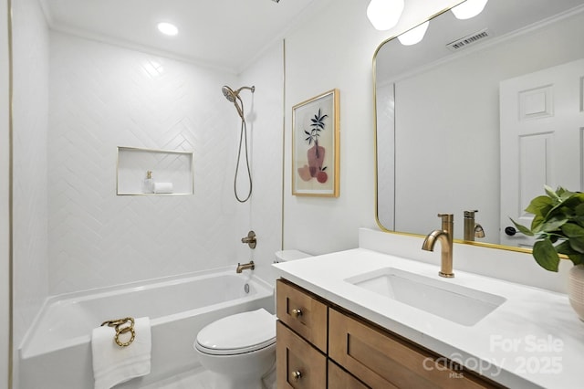 6542 Cross Field Ln, Charlotte, NC 28226 - bathroom featuring vanity, bathtub / shower combination, crown molding, and recessed lighting