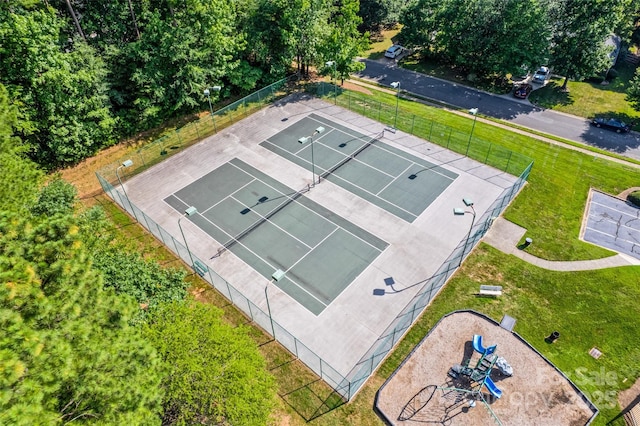 7029 Scuppernong Ct, Charlotte, NC 28215 - aerial view