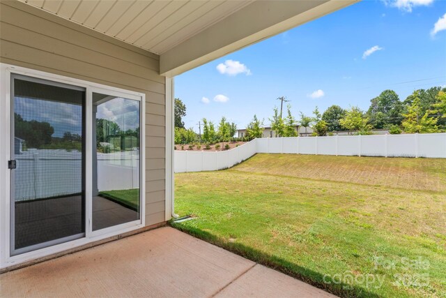 3505 Sycamore Crossing Ct, Mount Holly, NC 28120 - view of yard featuring a patio
