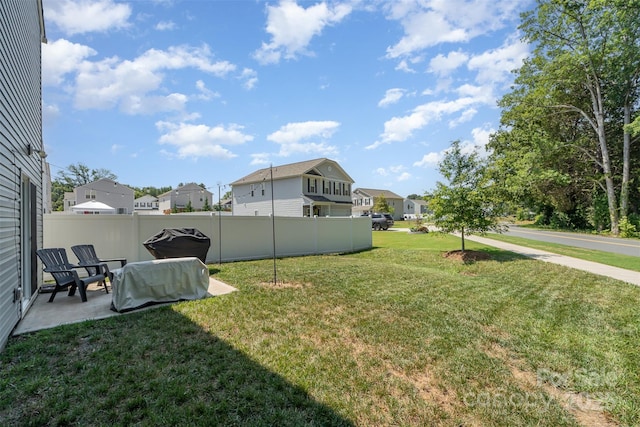 2014 Karen Woods Ln, Charlotte, NC 28216 - view of yard with a residential view