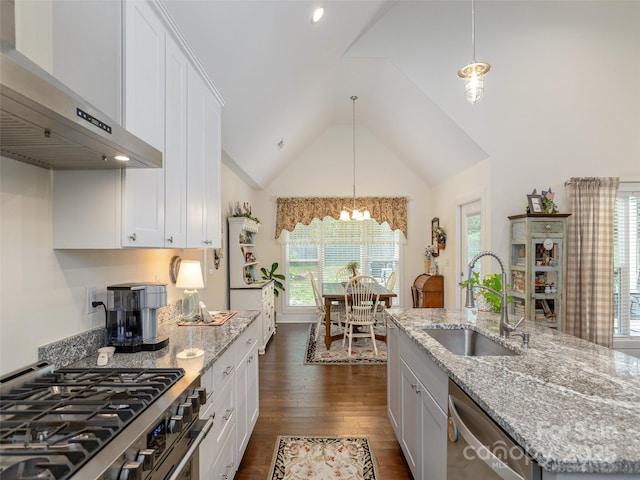 727 Shadywood Ln, Hendersonville, NC 28792 - photo 15