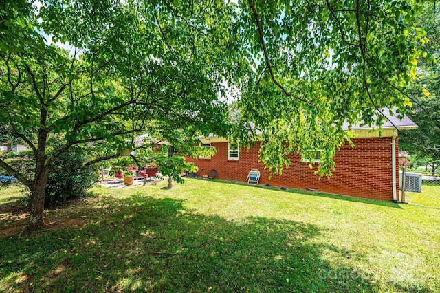 1008 2nd St SE, Conover, NC 28613 - view of green lawn