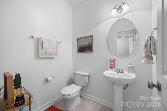 673 Stonehenge Dr, Rock Hill, SC 29730 - bathroom with toilet and baseboards