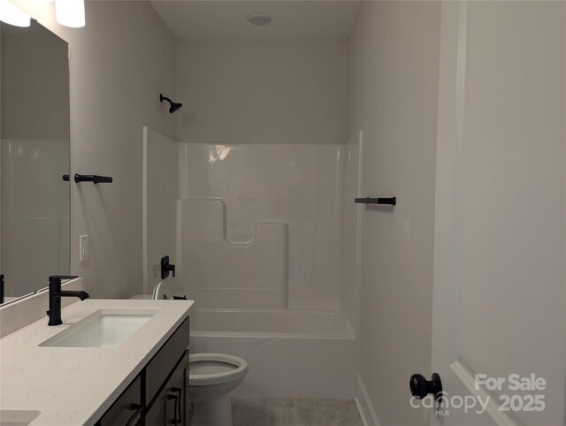 105 Macland Ln Unit 540, Rock Hill, SC 29730 - full bathroom with double vanity and washtub / shower combination