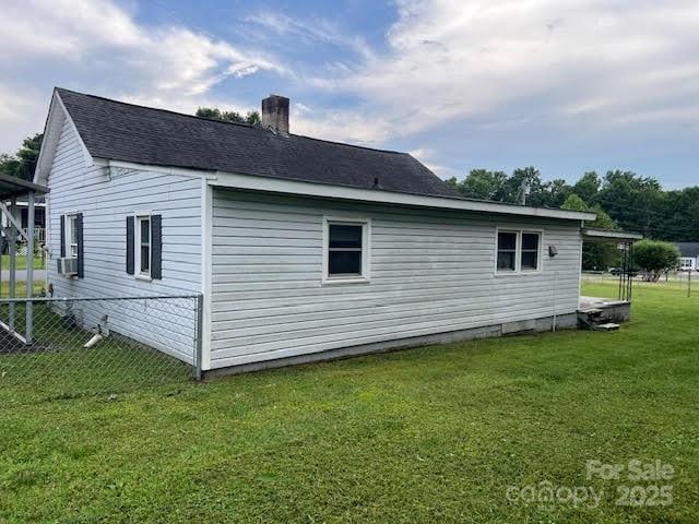 104 Franklin St, Clover, SC 29710 - photo 4