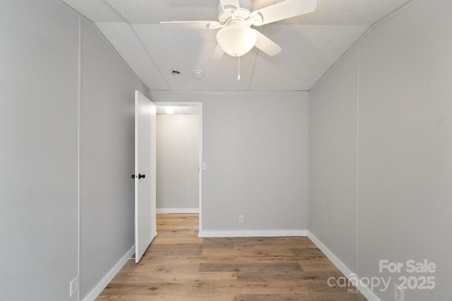 1354 Springwood Ln, Rock Hill, SC 29730 - spare room featuring light wood finished floors, a ceiling fan, and a smoke detector
