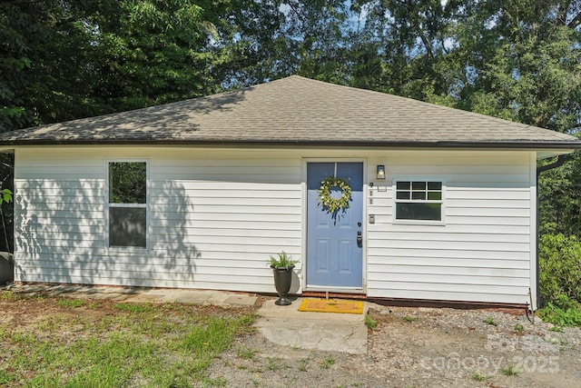 911 Elm St, Kannapolis, NC 28081 - view of front facade with roof with shingles