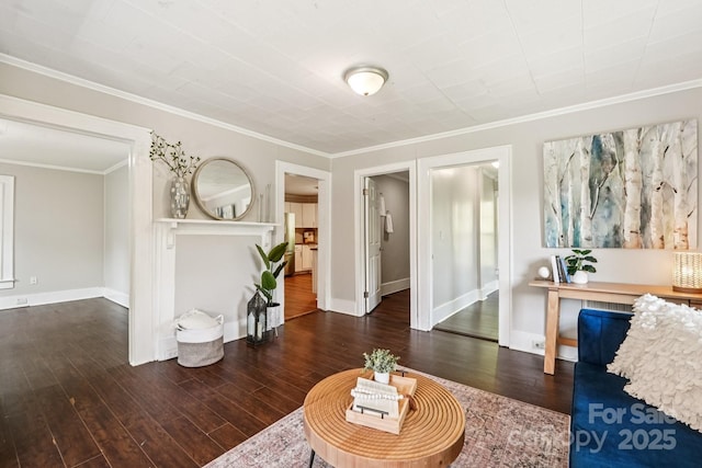 911 Elm St, Kannapolis, NC 28081 - living room featuring wood finished floors and crown molding