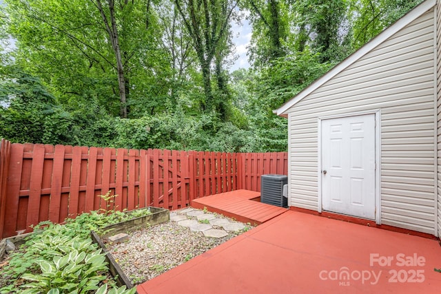 1250 Maple Shade Ln, Charlotte, NC 28270 - fenced backyard featuring a patio