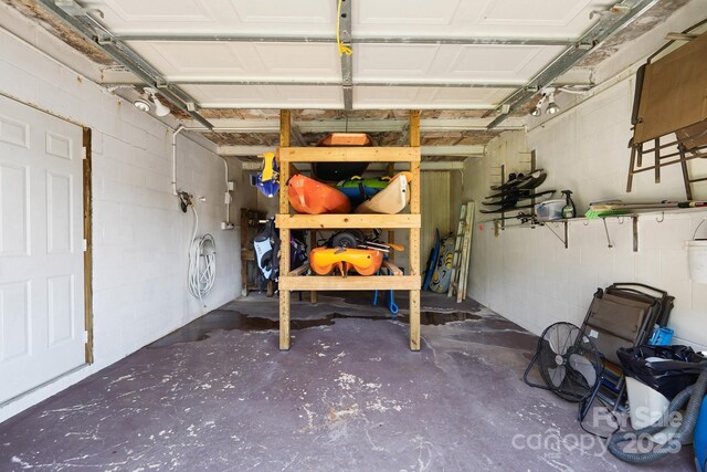 7040 Hyde St, Sherrills Ford, NC 28673 - garage featuring concrete block wall