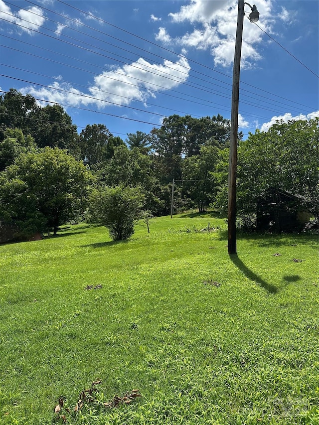 9999 Clarks Chapel Rd N, Weaverville, NC 28787