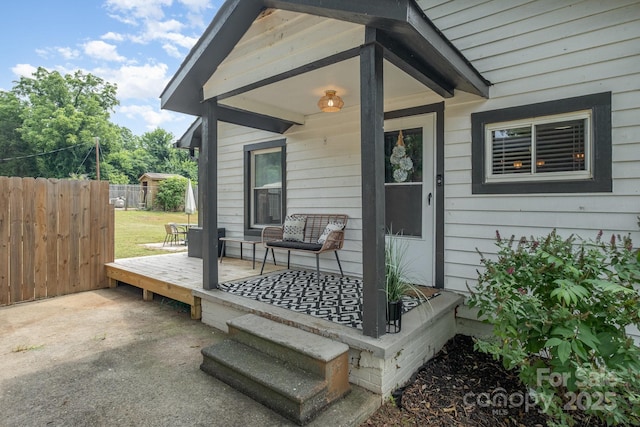 700 Perkins St, Lowell, NC 28098 - property entrance