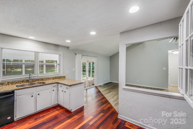 12031 Rock Canyon Dr, Charlotte, NC 28226 - photo 13