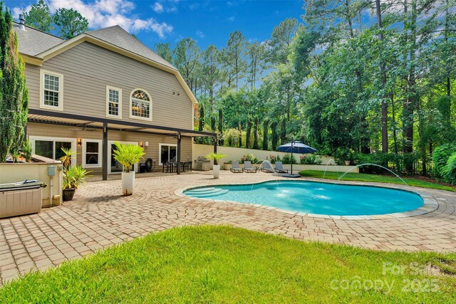 4552 Sawgrass Ct, Denver, NC 28037 - outdoor pool with a patio area