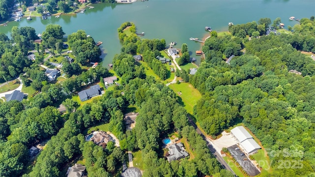 4552 Sawgrass Ct, Denver, NC 28037 - aerial view of property and surrounding area featuring a nearby body of water