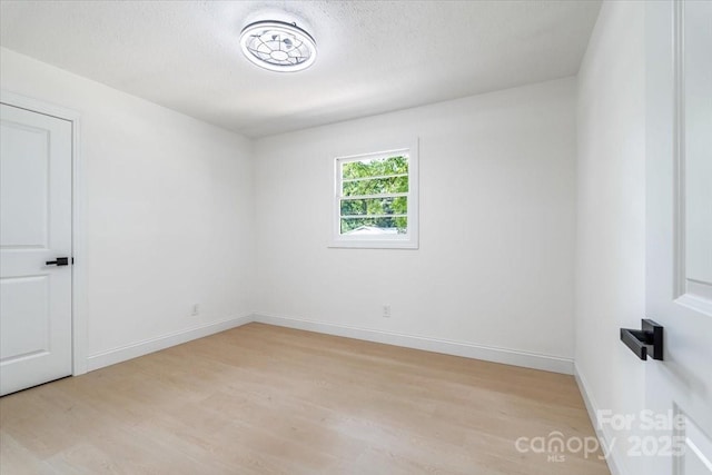 1001 Hoke St, Kannapolis, NC 28081 - photo 15