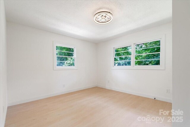 1001 Hoke St, Kannapolis, NC 28081 - photo 18
