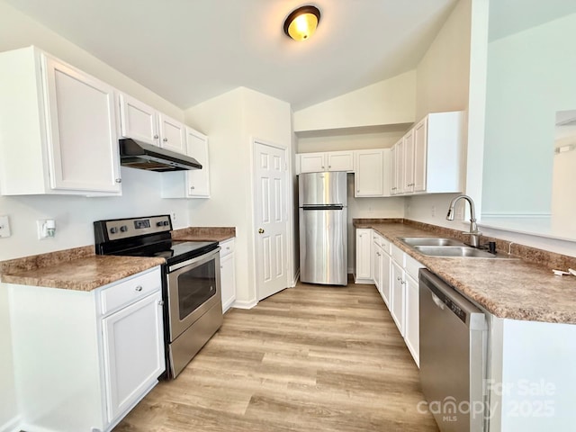 8551 Appledale Dr, Charlotte, NC 28262 - photo 2