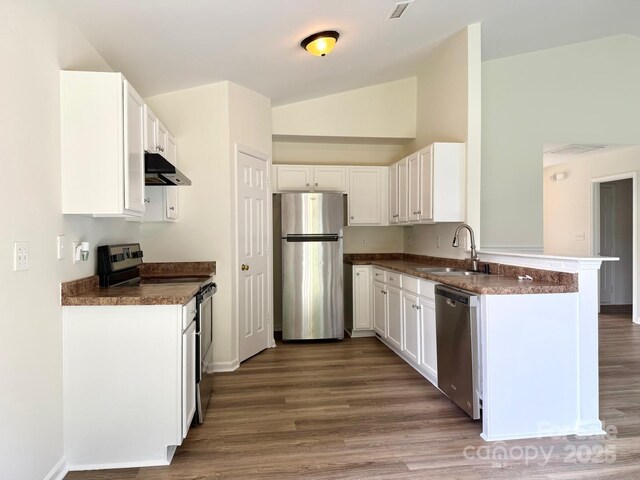 8551 Appledale Dr, Charlotte, NC 28262 - photo 5