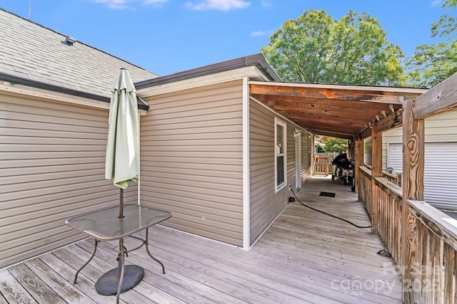 1004 Venus St, Kannapolis, NC 28083 - view of wooden deck