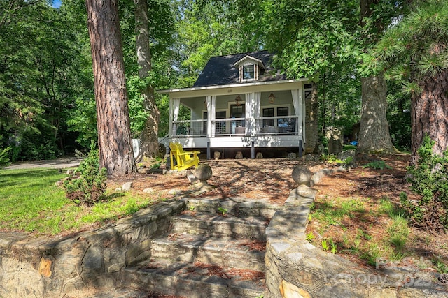 611 Hiawassee Rd, Black Mountain, NC 28711 - view of front of home with a porch