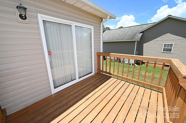 202 Pine Meadows St, Hickory, NC 28601 - view of wooden terrace