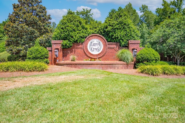 971 Blakeley Walk, Rock Hill, SC 29732 - community sign featuring a yard