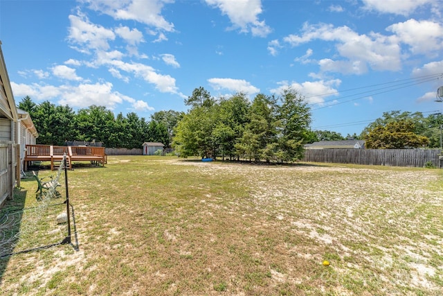 108 W Welsh St, Kershaw, SC 29067 - view of yard featuring a wooden deck